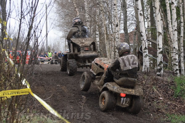 Ruohonleikkureiden 3h kest�vyysajot 8.5.2010