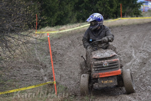 Ruohonleikkureiden 3h kest�vyysajot 8.5.2010
