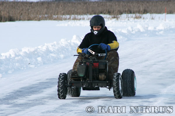 Ruohonleikkureiden 3h kest�vyysajot 21.02.2009