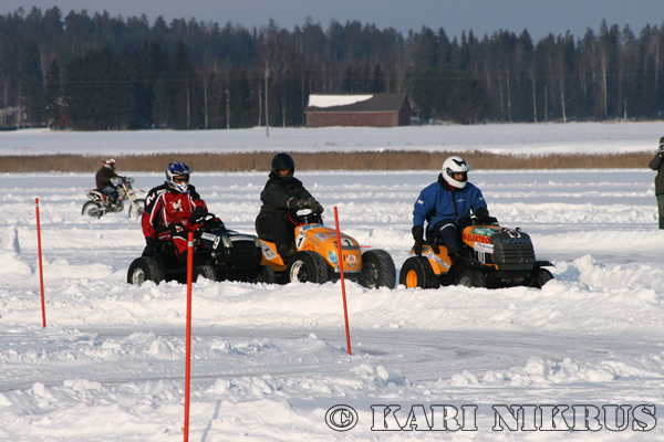 Ruohonleikkureiden 3h kest�vyysajot 21.02.2009