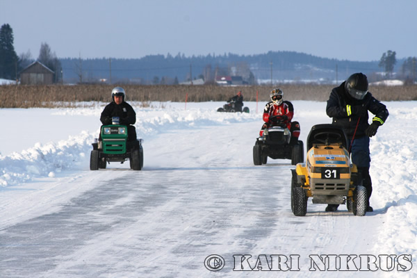 Ruohonleikkureiden 3h kest�vyysajot 21.02.2009