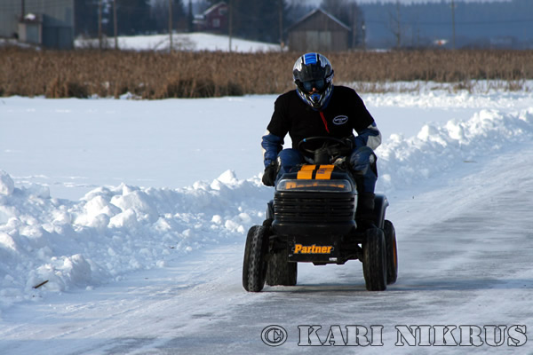 Ruohonleikkureiden 3h kest�vyysajot 21.02.2009