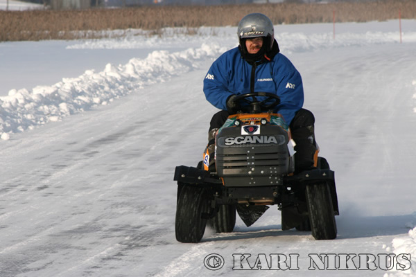 Ruohonleikkureiden 3h kest�vyysajot 21.02.2009