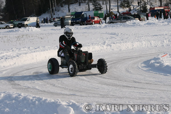 Ruohonleikkureiden 3h kest�vyysajot 21.02.2009