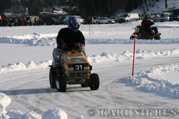 Ruohonleikkureiden 3h kest�vyysajot 21.02.2009