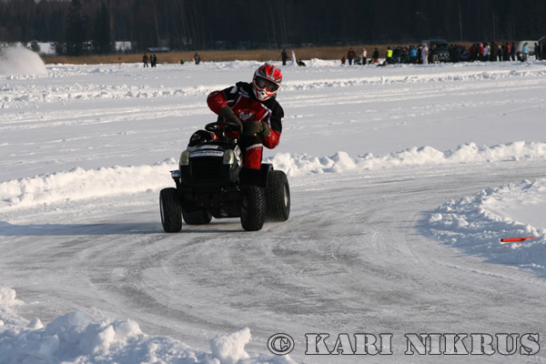 Ruohonleikkureiden 3h kest�vyysajot 21.02.2009