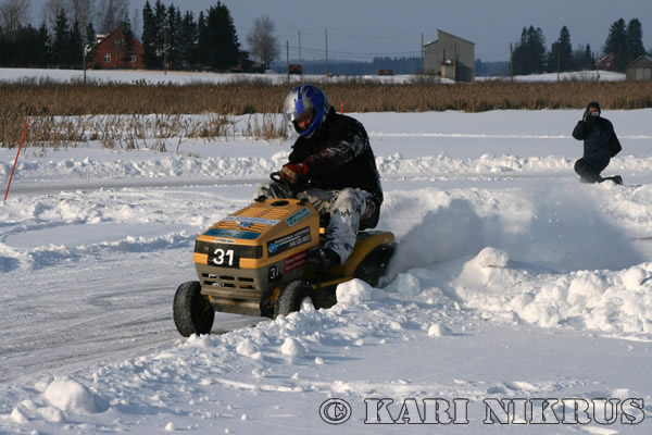 Ruohonleikkureiden 3h kest�vyysajot 21.02.2009