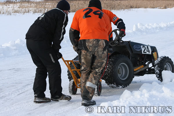 Ruohonleikkureiden 3h kest�vyysajot 21.02.2009