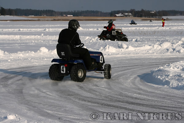 Ruohonleikkureiden 3h kest�vyysajot 21.02.2009