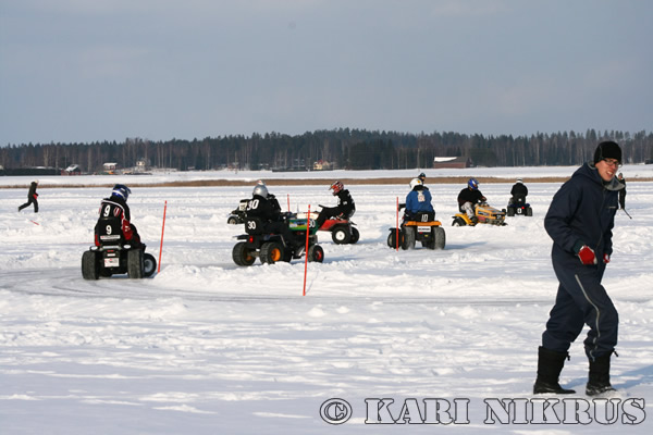 Ruohonleikkureiden 3h kest�vyysajot 21.02.2009