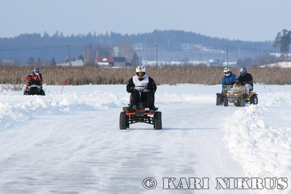 Ruohonleikkureiden 3h kest�vyysajot 21.02.2009