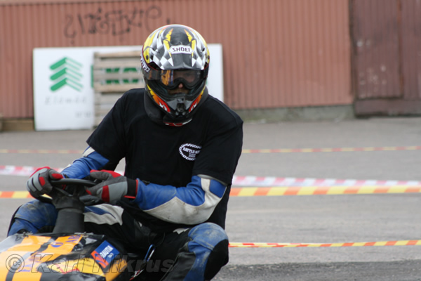 Ruohonleikkureiden 3h kest�vyysajot 11.07.2009