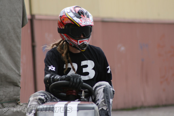Ruohonleikkureiden 3h kest�vyysajot 11.07.2009