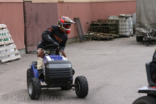 Ruohonleikkureiden 3h kest�vyysajot 11.07.2009