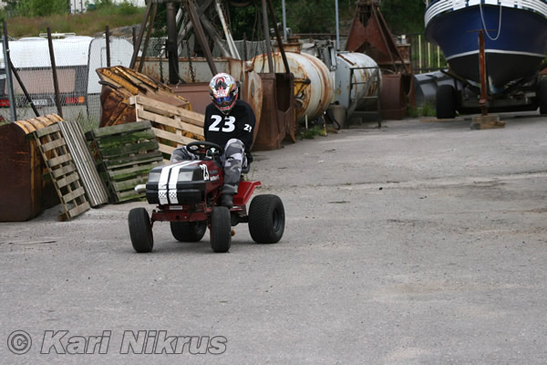 Ruohonleikkureiden 3h kest�vyysajot 11.07.2009