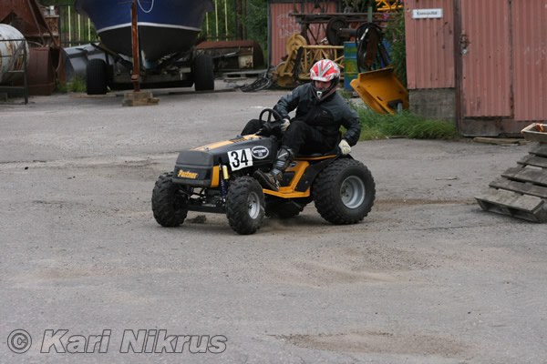 Ruohonleikkureiden 3h kest�vyysajot 11.07.2009