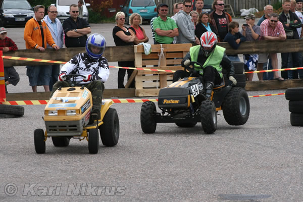 Ruohonleikkureiden 3h kest�vyysajot 11.07.2009