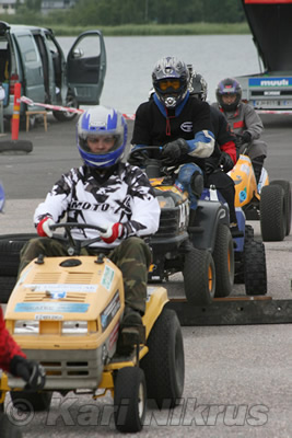 Ruohonleikkureiden 3h kest�vyysajot 11.07.2009