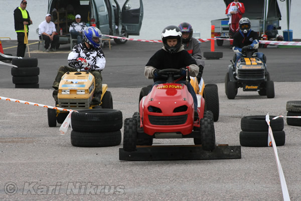 Ruohonleikkureiden 3h kest�vyysajot 11.07.2009