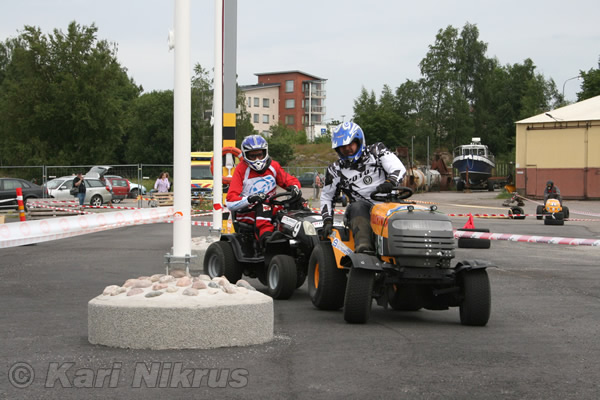Ruohonleikkureiden 3h kest�vyysajot 11.07.2009