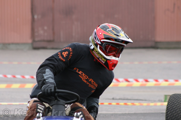Ruohonleikkureiden 3h kest�vyysajot 11.07.2009