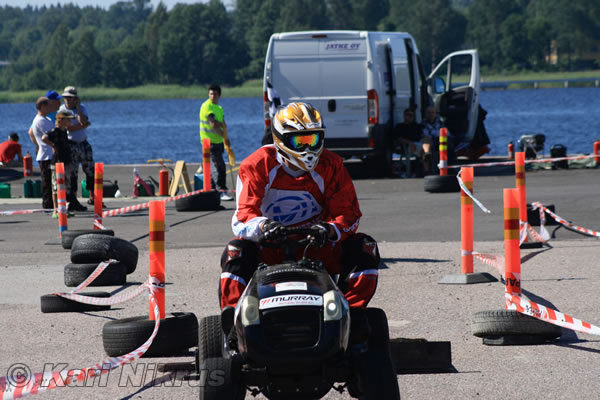 Ruohonleikkureiden 3h kest�vyysajot 10.07.2010