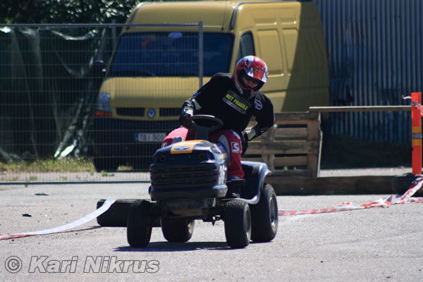 Ruohonleikkureiden 3h kest�vyysajot 10.07.2010