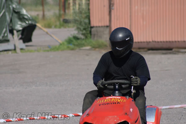Ruohonleikkureiden 3h kest�vyysajot 10.07.2010