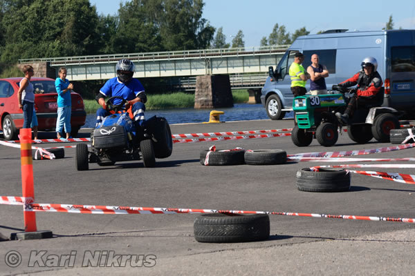 Ruohonleikkureiden 3h kest�vyysajot 10.07.2010