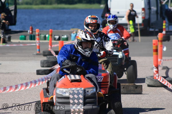 Ruohonleikkureiden 3h kest�vyysajot 10.07.2010
