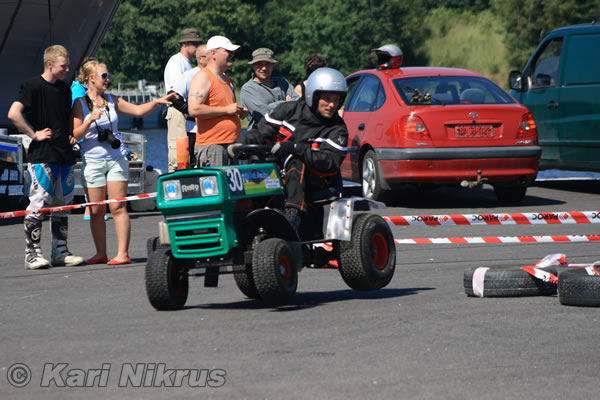 Ruohonleikkureiden 3h kest�vyysajot 10.07.2010