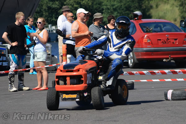 Ruohonleikkureiden 3h kest�vyysajot 10.07.2010