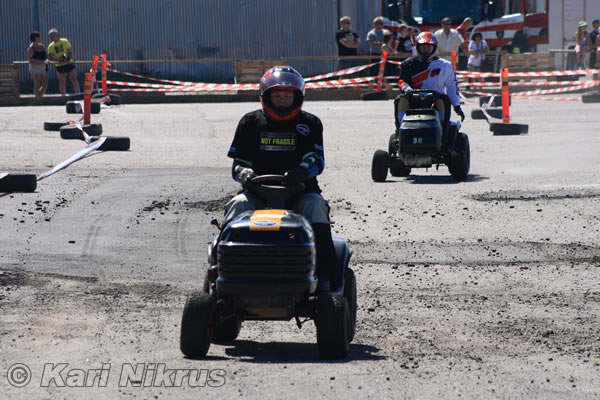 Ruohonleikkureiden 3h kest�vyysajot 10.07.2010