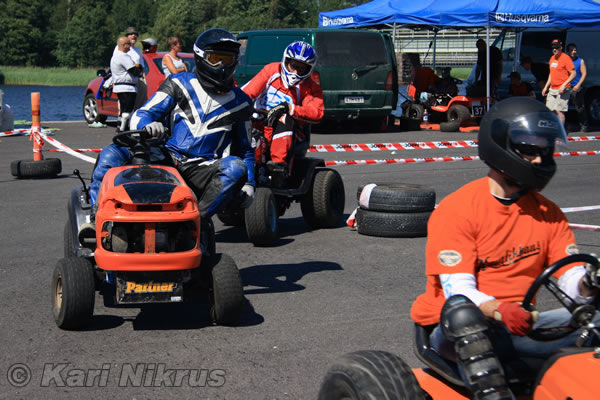 Ruohonleikkureiden 3h kest�vyysajot 10.07.2010