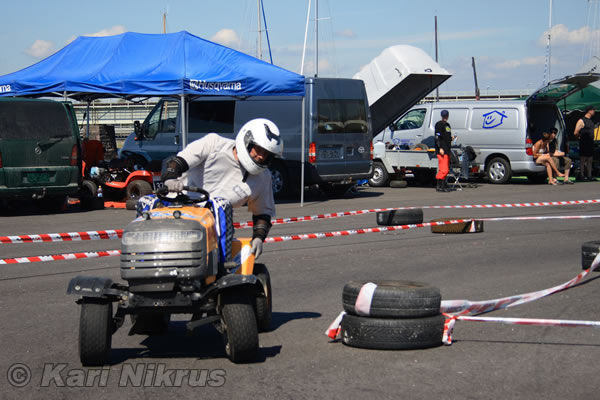 Ruohonleikkureiden 3h kest�vyysajot 10.07.2010