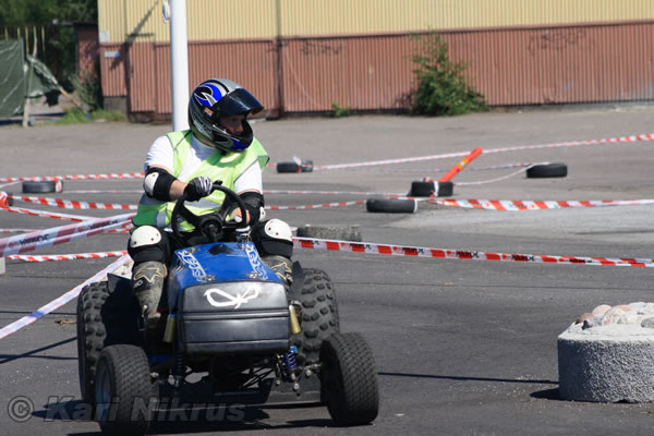 Ruohonleikkureiden 3h kest�vyysajot 10.07.2010