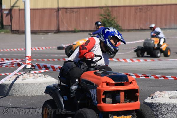 Ruohonleikkureiden 3h kest�vyysajot 10.07.2010