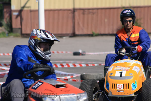 Ruohonleikkureiden 3h kest�vyysajot 10.07.2010