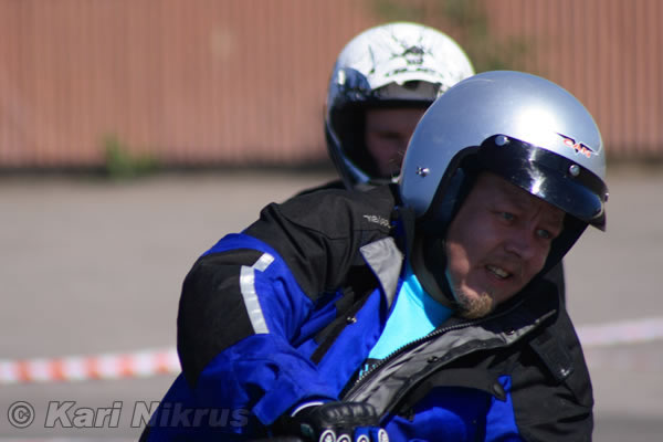 Ruohonleikkureiden 3h kest�vyysajot 10.07.2010