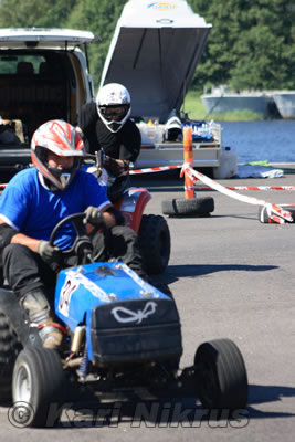 Ruohonleikkureiden 3h kest�vyysajot 10.07.2010