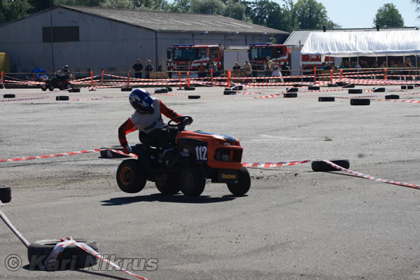 Ruohonleikkureiden 3h kest�vyysajot 10.07.2010