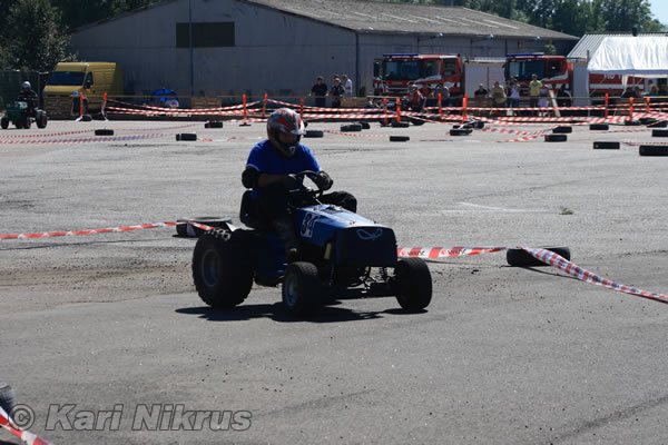 Ruohonleikkureiden 3h kest�vyysajot 10.07.2010