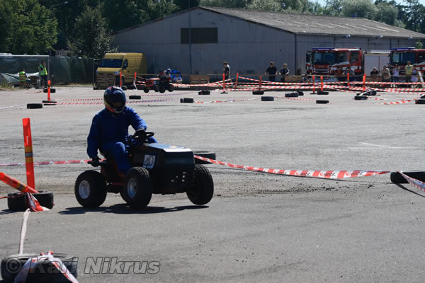 Ruohonleikkureiden 3h kest�vyysajot 10.07.2010
