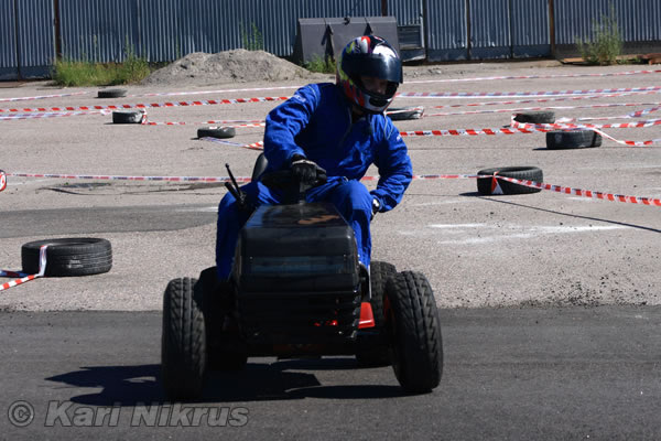 Ruohonleikkureiden 3h kest�vyysajot 10.07.2010